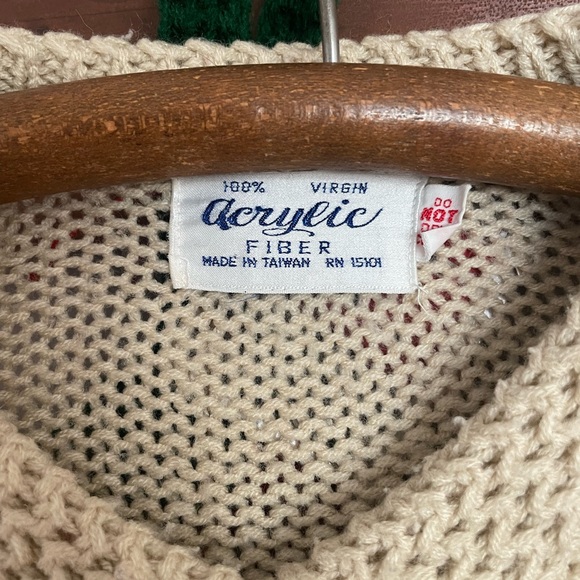Vintage Virgin Acrylic Cream Knit Cardigan - Picture 2 of 8